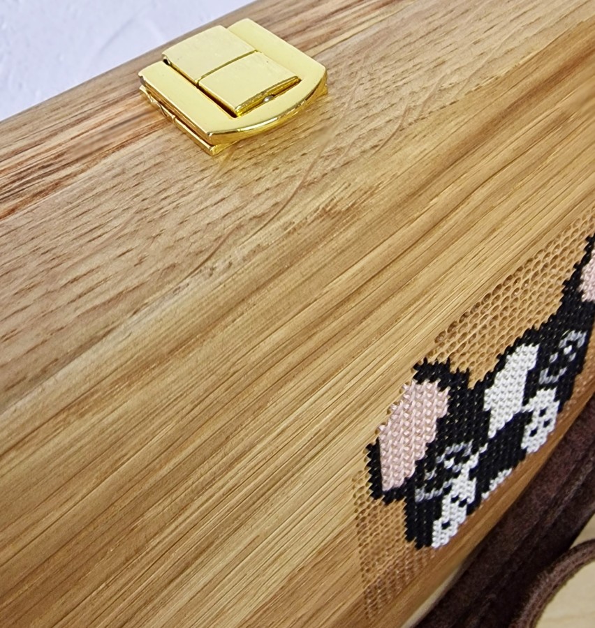 Ąžuolinė rankinė "Ištikimas draugas"