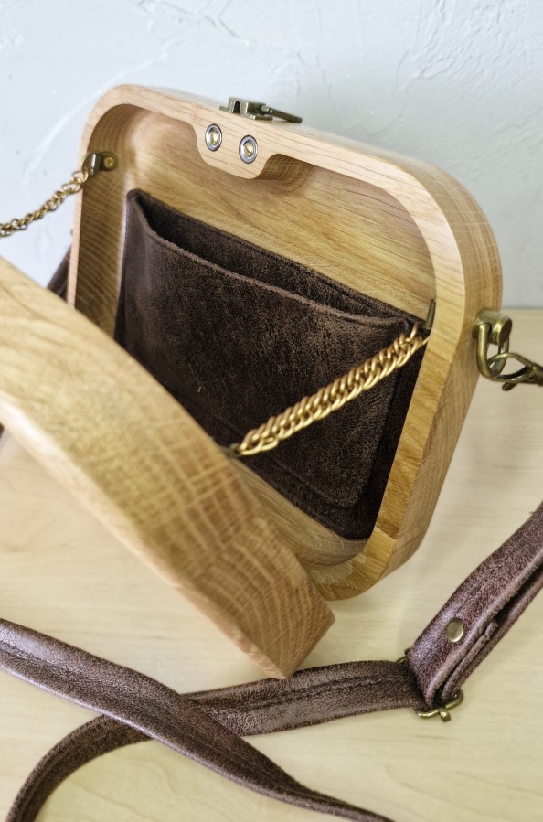 Ąžuolinė rankinė "Neužmirštuolės žydėjimas"