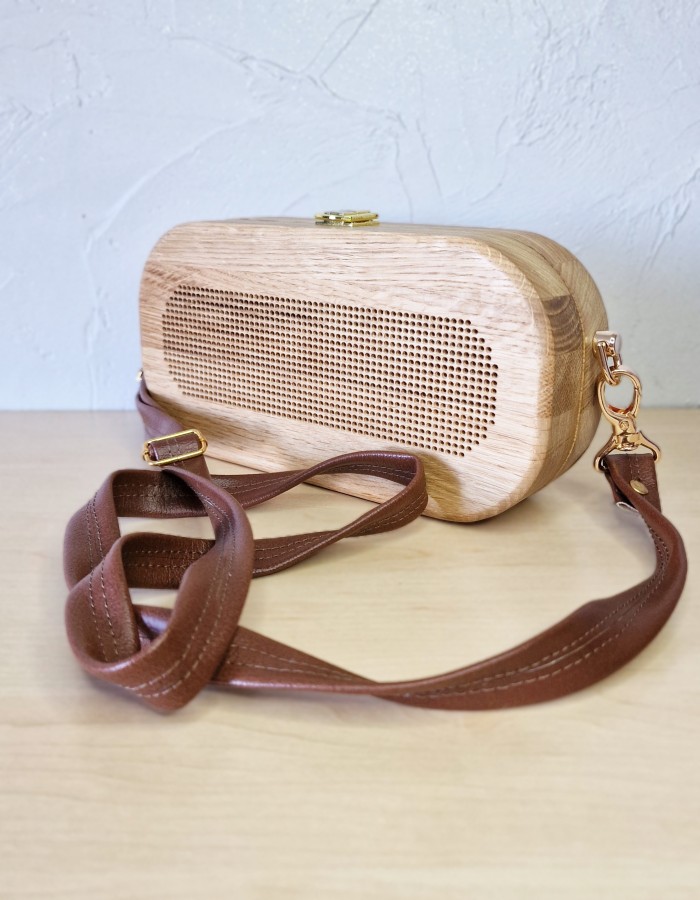 Ąžuolinė rankinė "Sielos kūryba"