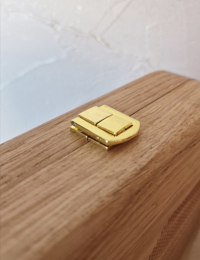 Ąžuolinė rankinė "Kūrybos laukas"