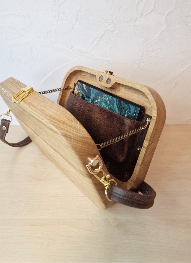 Ąžuolinė rankinė "Kūrybos laukas"